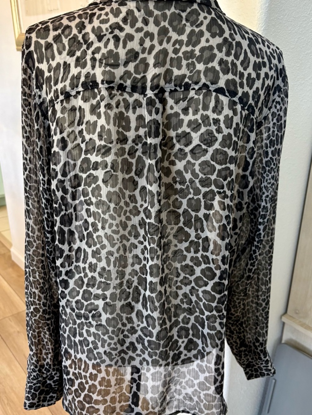 Sheer Leopard Print Button-Up Blouse by Jaclyn Smith - Black & Gray size XL - Picture 2 of 7